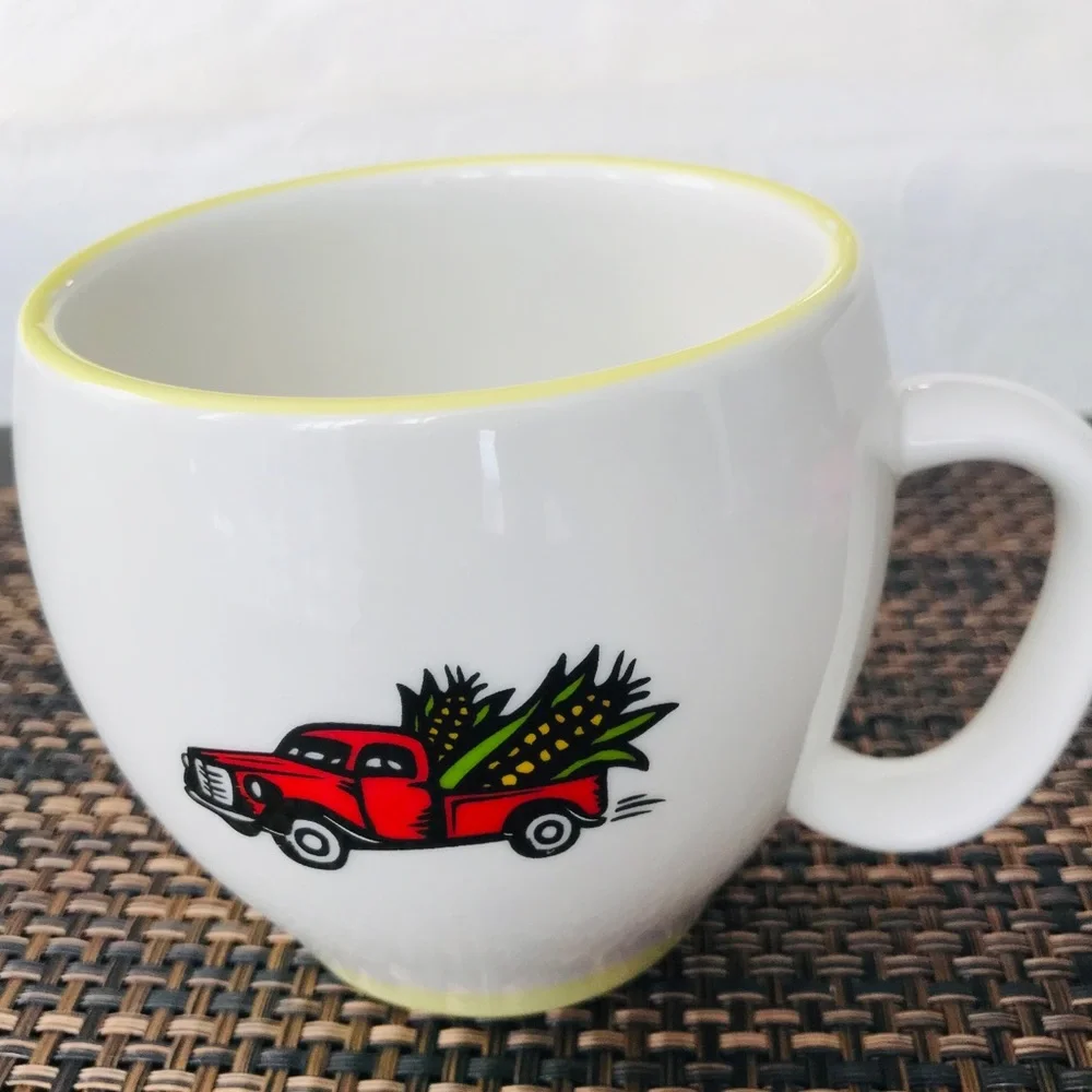 VINTAGE TRUCK Dale & Thomas Mugs Corn Popcorn Cream Cups Set Truck Country Farm